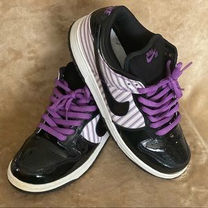 Nike Dunk SB Low Avenger Mens Purple